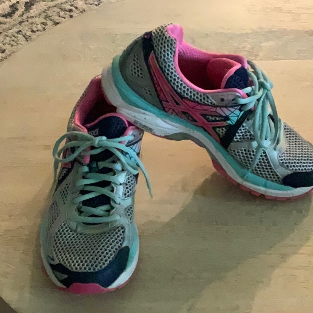ASICS IGS  FluidRide Sneakers 8.5 💎